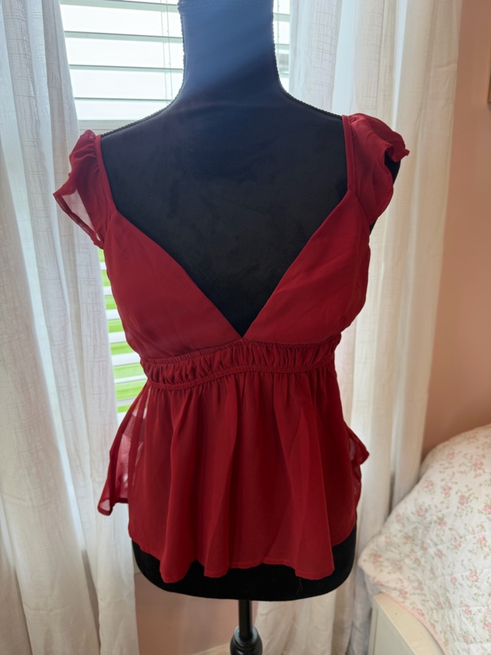 Princess Polly Red Chiffon Ruffle Crop Top Size 4 Y2K Coquette Going Out Top